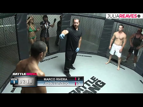 ❤️ Ultimate Fighter ቀለበቱ ውስጥ ከተጣላ በኋላ አንዲት ቁጥር ሴትን ትበዳለች። ❤ በፖርኖ %am.killvs.top ❌❤